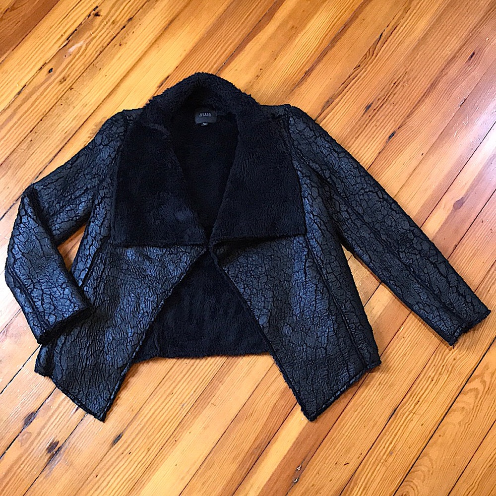 Rare GUESS Drape Coat 🦋